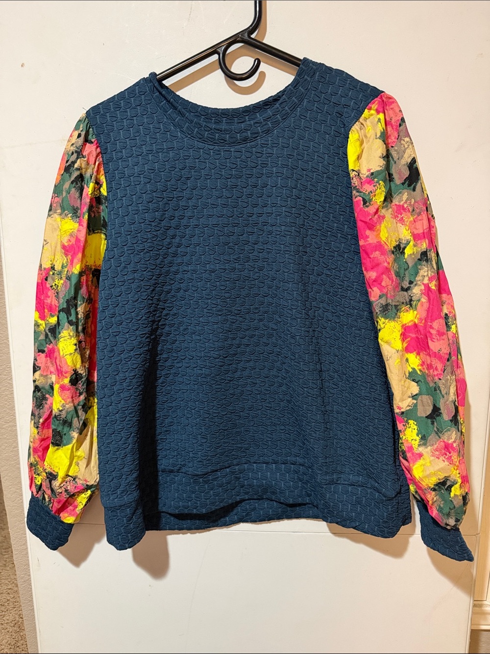 LuLaRoe Kimmy Dark teal/Navy Textured Crewneck Top with bright floral sleeves